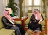 امير الرياض يستقبل محافظ الزلفي الجديد