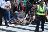 مصرع وإصابة 23 شخص في حادث دهس بأمريكا
