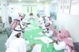 مدير التعليم بصبيا يتفقد المركز الرئيسي لحملة محو الأمية بقطاع الفطيحة