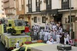 الدفاع المدني ينقذ 391 شخص من حريق عمارة سكنية  بمكة