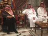 أمير الرياض يعزي أسرة البلطان في وفاة ابنهم عبدالله