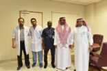 مستشفى شرق جدة ينجح بتركيب مفصل كامل لمريضة