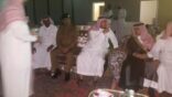 الطيار يعزي أسرة الشيخ ادريس بن عبده صميلي