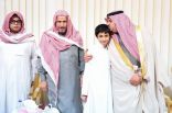 نائب أمير الرياض ينقل تعازي القيادة لأسرة الشهيد الشهري