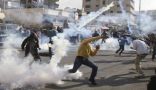 إصابة 15 فلسطينيا بالعيارات النارية والعشرات الاختناق في مواجهات قطاع غزة