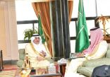 الأمير فهد بن سلطان يلتقي مدير جامعة تبوك