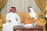الأمير محمد بن عبدالرحمن يقدم العزاء لأسرة الحقيل