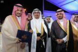 أمير منطقة مكة المكرمة بالنيابة يشهد حفل الخريجين بجامعة جدة
