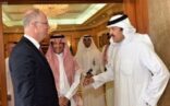 الأمير سلطان بن سلمان يلتقي رئيس الصندوق السيادي الروسي