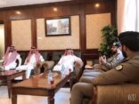 محافظ حقل يلتقى مدير السجون بمنطقة تبوك