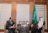وزير الخارجية يستقبل سفير الهند لدى المملكة