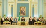 ولي العهد يلتقي رئيس وأعضاء مجلس النواب اليمني