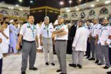 قادة العمل الكشفي بالمملكة ينافسون أبنائهم في خدمة المعتمرين