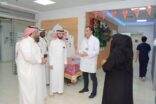 محافظ محايل المكلف يتفقد مركز الكلى بالمحافظة