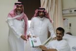 وزير الداخلية يعايد المنومين بمستشفيات قوى الأمن