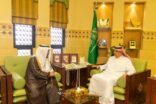 السديري يستقبل مدير عام صحة الرياض