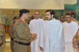 نائب أمير منطقة مكة المكرمة يزور غرفة القيادة والسيطرة التابعة للأمن العام