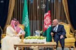 وزير الداخلية يلتقي الرئيس الأفغاني