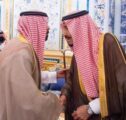 خادم الحرمين الشريفين يستقبل أسرة اللواء عبد العزيز الفغم رحمه الله