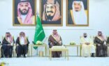 أمير منطقة الحدود الشمالية يستقبل المواطنين في جلسته الأسبوعية