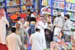 أكثر من 300 ألف زائر لمعرض الكتاب بجدة منذ انطلاقه