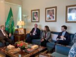 السفير المعلمي يلتقي رئيس قلم المحكمة الدولية الخاصة بلبنان