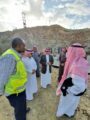 الشراري يواصل جولاته التفقدية لمشاريع الطرق بمنطقة عسير