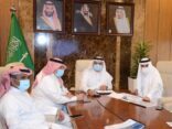 أمين الشرقية يرأس الاجتماع الدوري مع الوكلاء ورؤساء البلديات والإدارات