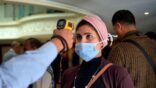 مصر تسجل 821 إصابة جديدة بفيروس كورونا