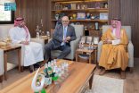 الأمير فهد بن جلوي يلتقي رئيس الاتحاد الدولي للمصارعة