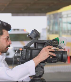 والدة الإعلامي سعيد الزهراني تغادر المستشفى