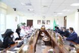 البيئة و الفاو يناقشان دعم أعمال مكافحة الجراد الصحراوي باليمن