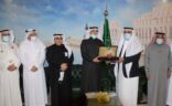 مجلس بلدي حاضرة الدمام يكرم معالي أمين المنطقة الشرقية نظير جهود الأمانة وإنجازاتها