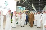 محمد بن زايد يزور الجناح السعودي بمعرض آيدكس 2021