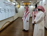 مدير هيئةالأمر بالمعروف بالباحة يتفقد العمل بالمعرض الإلكتروني المتنقل
