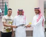 نادي ⁧‫الفتح‬⁩ ممثلاً بإدارة المسؤولية الاجتماعية يحتفي بالمعلمين