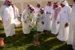 مدير تعليم الأحساء يدشن الفرصة التطوعية مدارسنا خضراء