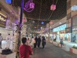 خليجيون يستعرضون إبداعاتهم بسوق الحب