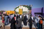 موسم الرياض يمكن زوار منطقة رياض زوو من خوض تجربة السير في نفق زجاجي بين النمور
