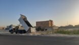 بلدية النعيرية تنتهي من ردم (68,754 م2) من عدد لمواقع تجمعات المياه داخل أحياء المحافظة