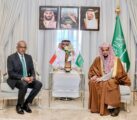 النائب العام يستقبل وزير الشؤون الداخلية وزير القانون في جمهورية سنغافورة