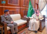 نائب أمير حائل يتسلم التقرير السنوي لمديرية الدفاع المدني بالمنطقة