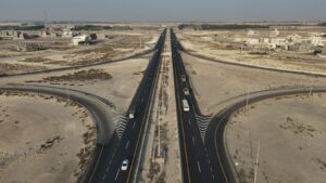 بلدية القطيف تنتهي من أعمال تأهيل وتطوير طريق صفوى المطار بطول 12 كلم